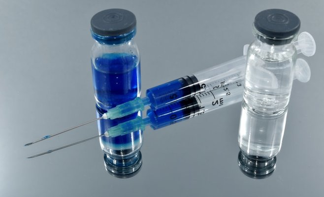 Блатны: Чешская республика заинтересована в двух миллионах доз вакцины Pfizer