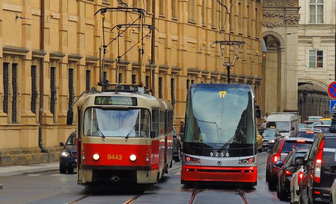 Опрос: больше всего жители Праги боятся ездить в общественном транспорте