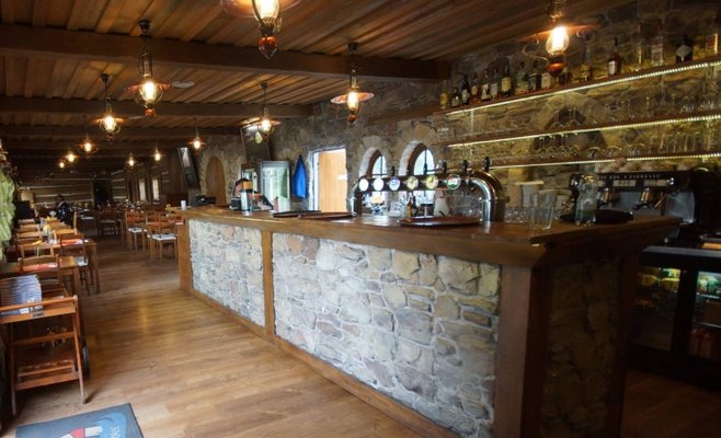 Несмотря на все запреты, в Праге открылся ресторан