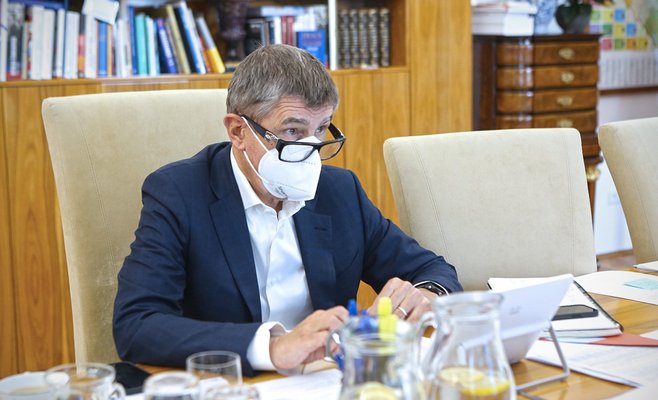 Правительство ЧР хочет продлить чрезвычайное положение еще на 30 дней