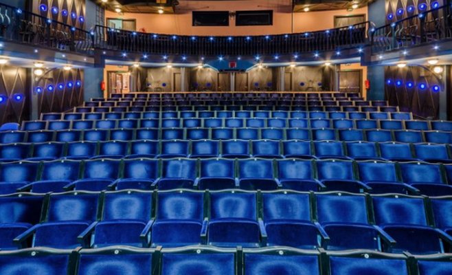 Городские театры Праги будут закрыты до февраля