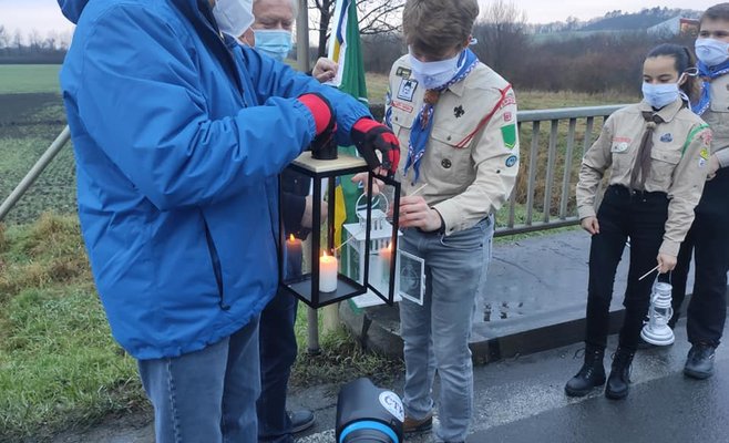 Сегодня в Чехию прибыл Вифлеемский огонь