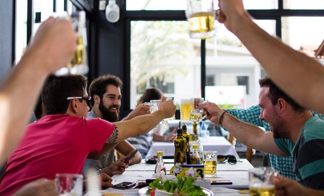 Инициатива Chcípl PES нашла способ открыть рестораны