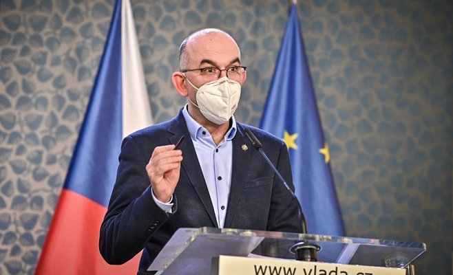 Блатны хочет ограничить передвижение между регионами