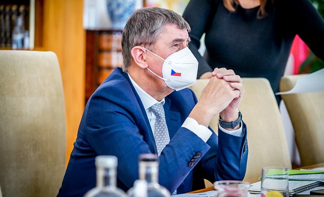 Сегодня губернаторы обсудят возможное введение ЧП друг с другом и с правительством