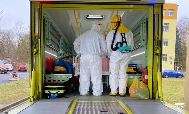 Чехия обратилась к трем странам за помощью с размещением пациентов с Covid-19