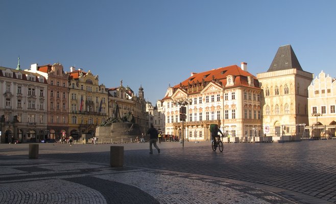 Распространение Сovid-19 в Чехии замедляется, в среду было зарегистрировано 8763 случая