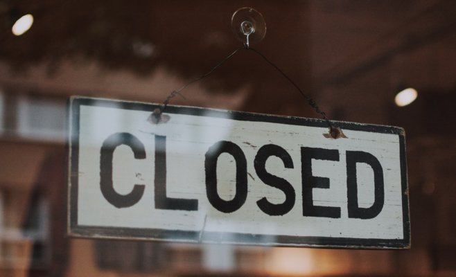 В пятницу, 2 апреля, все магазины в Чехии будут закрыты