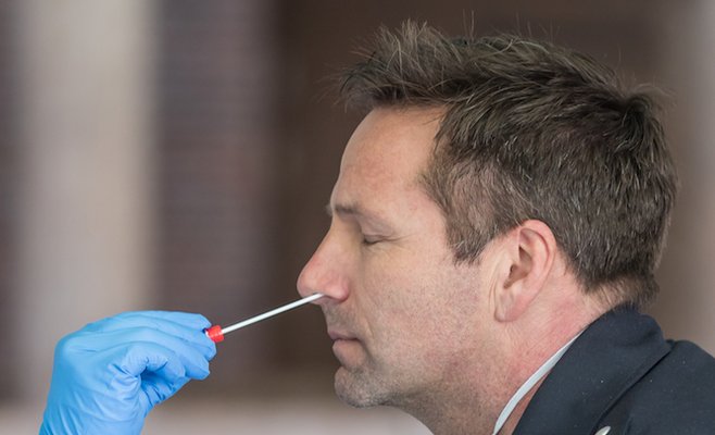 Минздрав скорректировал меры, применяемые при возвращении из-за границы