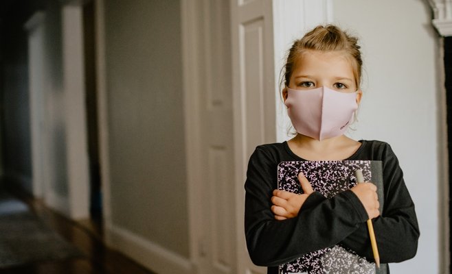 Обзор: какие правила будут действовать при возвращении учеников в школы