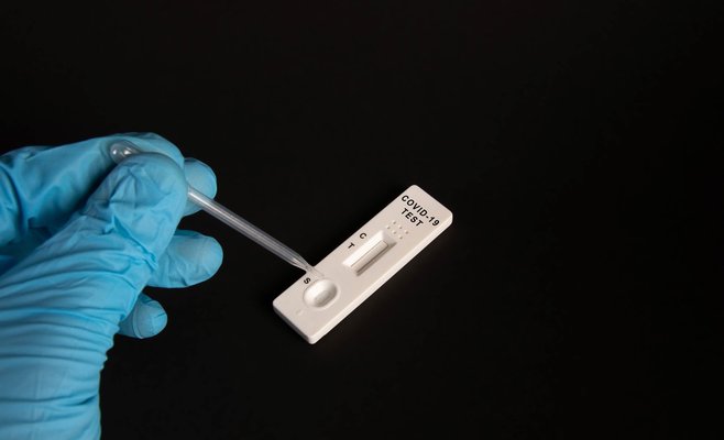 Для посещения парикмахерской будет достаточно теста с места работы или учебы