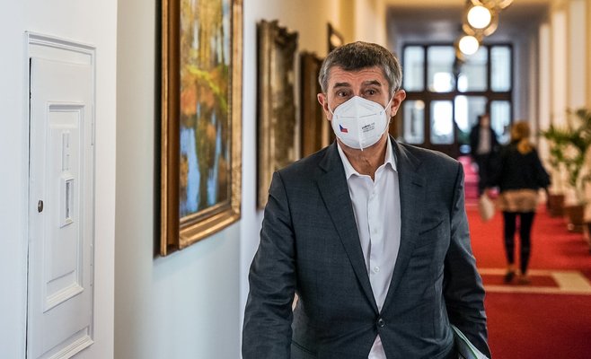 Бабиш попросил страны ЕС рассмотреть возможность высылки российских дипломатов