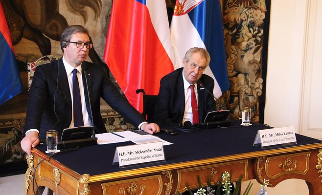 Земан извинился за бомбардировку Югославии и попросил у сербов прощения