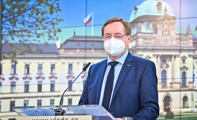 Минздрав подготовил поправку к законам, которая позволит использовать covid-паспорта ЕС