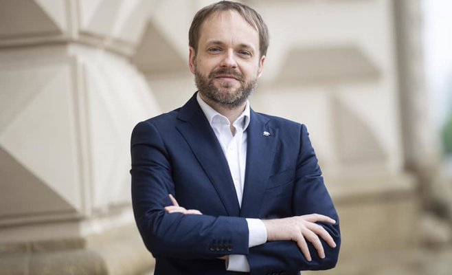 Министр иностранных дел Якуб Кулханек проведет круглый стол для обсуждения чешско-российских отношений