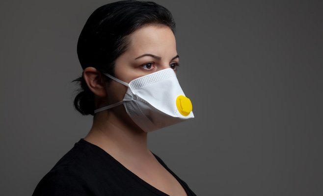 Отмена ношения респираторов с 1 июля пока под вопросом