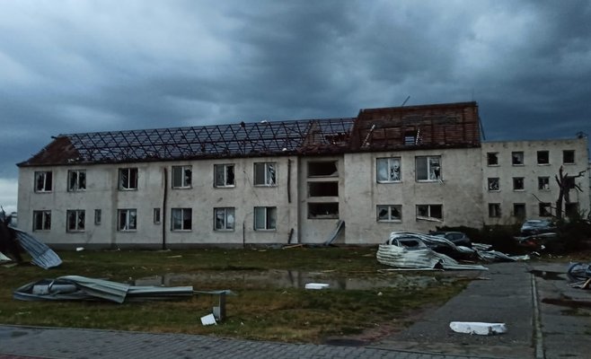 По Южной Моравии прошел разрушительный шторм, есть погибшие