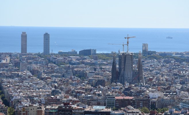 В июле авиакомпания easyJet запускает прямой рейс из Праги в Барселону