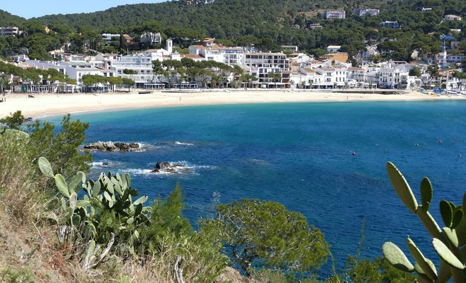 Испания переместится в красную зону на карте путешественника