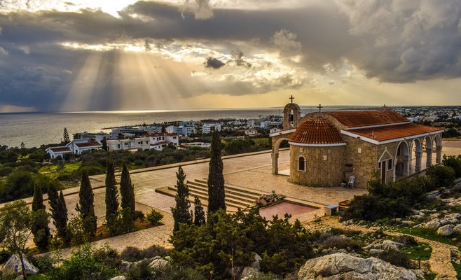 Кипр, Португалия и Балеарские острова перейдут в красную категорию