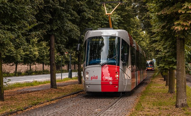 В воскресенье в Праге состоялся парад трамваев