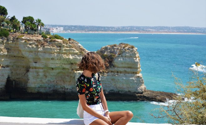 Несмотря на постоянные изменения противоэпидемических мер, многие чехи предпочитают отдыхать за границей