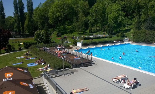 Где в Праге можно искупаться? Краткий обзор бассейнов