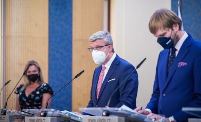 Правительство ЧР одобрило очередное ослабление ограничительных мер