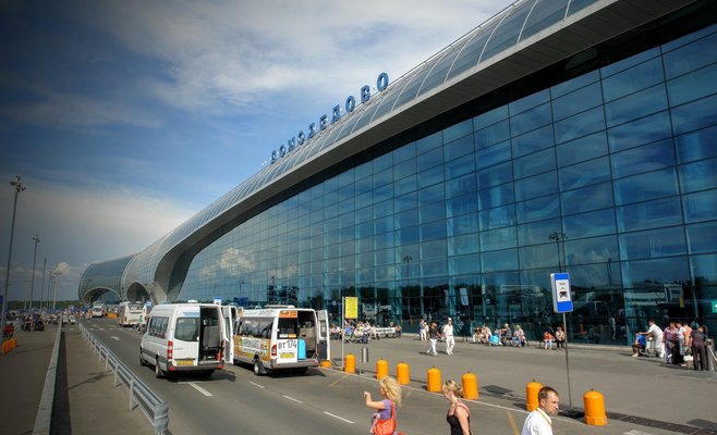 Чехи снова могут лететь в Россию. Больше года их не пускали туда из-за коронавируса