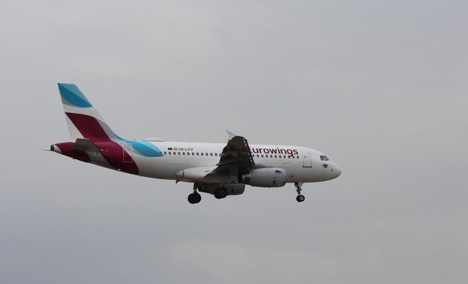Авиакомпания Eurowings добавит 11 новых маршрутов из Праги