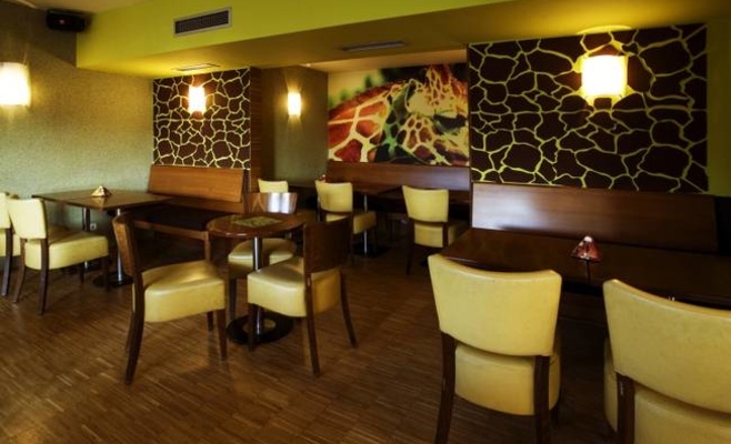 Creperie Cafe Girafe