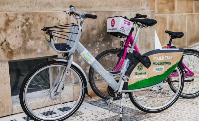 Владельцы карт Lítačka смогут бесплатно арендовать велосипед в Праге на первые 15 минут