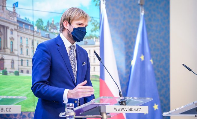 По словам Войтеха, на Чехию надвигается новая волна эпидемии коронавируса