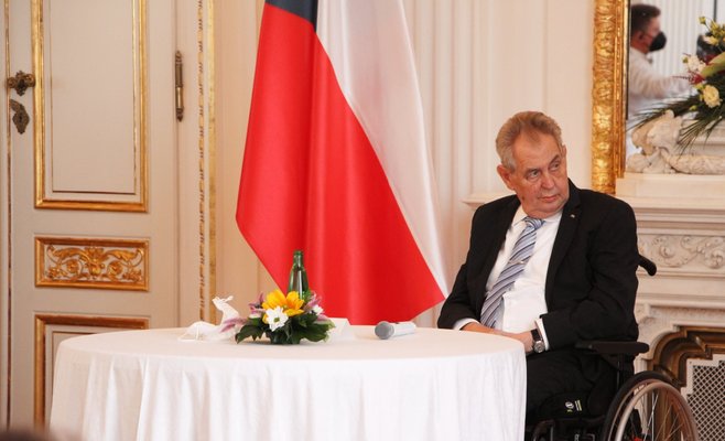 Президент Милош Земан был госпитализирован