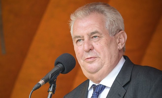 Госпитализация Милоша Земана является самой продолжительной за время его президентского срока