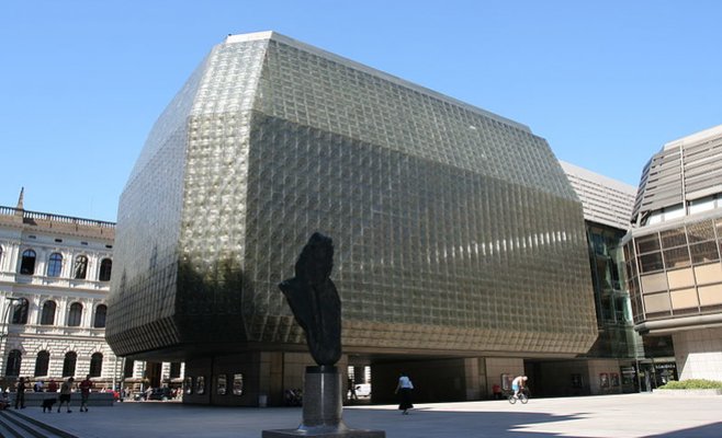 Сегодня победители фестиваля «Zlatá Praha» получат награды на Новой сцене Национального театра в Праге