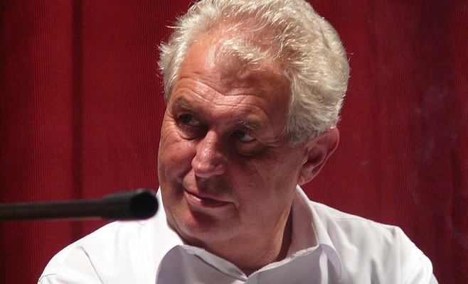 Президент Милош Земан не может выполнять свои рабочие обязанности