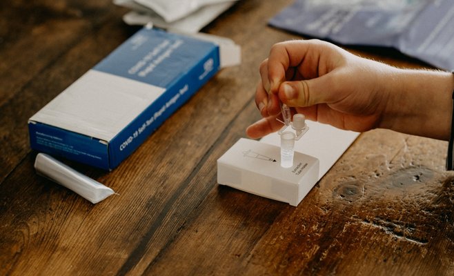 Прирост числа случаев заражения коронавирусом в Чехии увеличился вдвое по сравнению с прошлой неделей