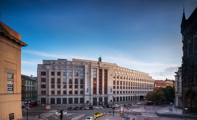 ЧНБ резко поднял процентную ставку и ухудшил оценку экономического развития