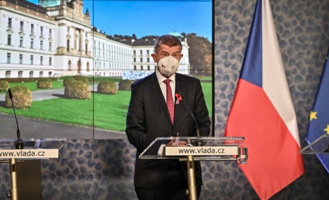 Правительство ЧР уходит в отставку