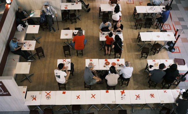 Для посещения ресторанов и мероприятий отрицательного теста на Covid-19 может быть недостаточно