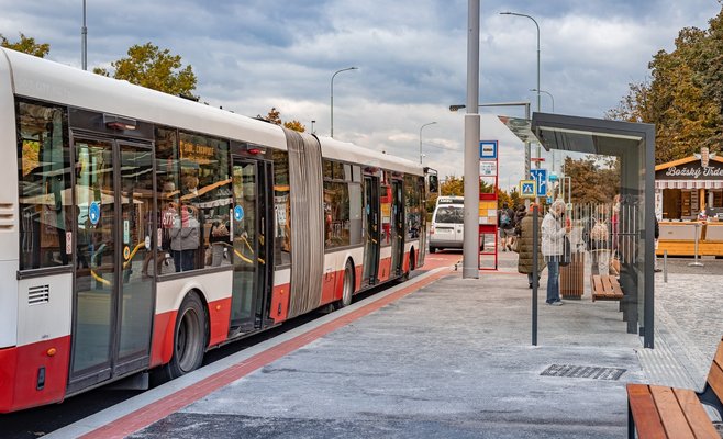 Из-за ускорения распространения эпидемии мобильность людей снова снижается