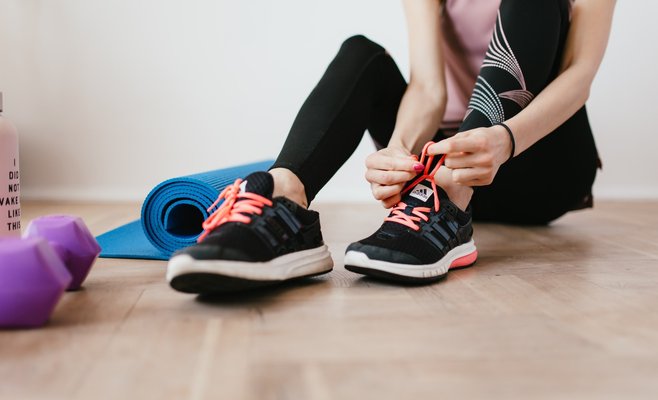 Посещаемость фитнес-центров упала более чем на 50%