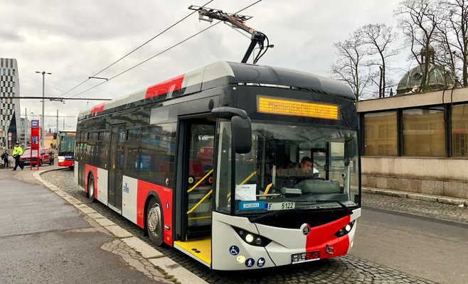 В Прагу прибыл первый электробус Škoda E'City 36 BB