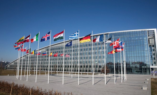 Дезинформационные сайты чаще всего изображают НАТО как агрессора, а Россию как жертву
