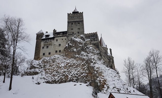 С понедельника Польша и Румыния перейдут в категорию стран с очень высоким риском заражения коронавирусом