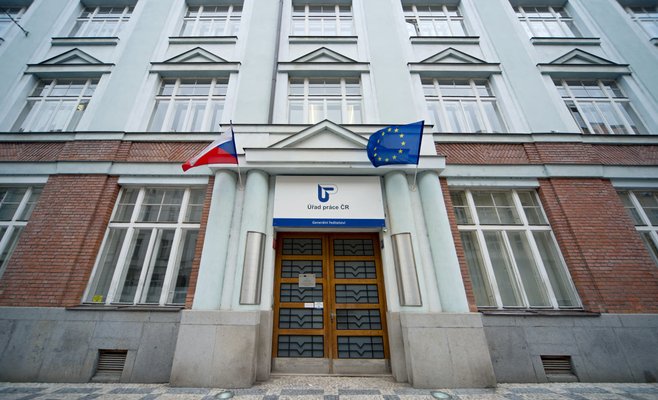 По оценкам аналитиков, в январе безработица в Чехии выросла до 3,7%