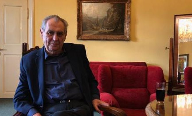 Земан не разделяет опасений по поводу возможной агрессии России против Украины