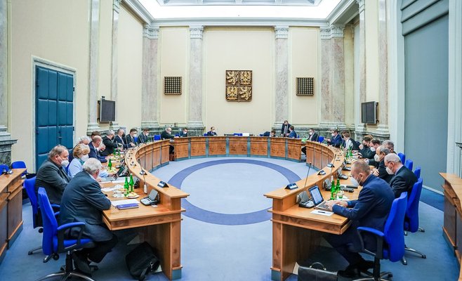 Сенат отклонил поправку к закону о пандемии