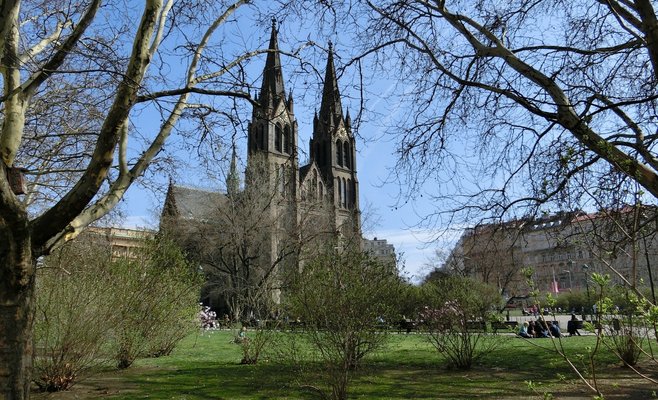 Обзор: какие изменения ожидают чехов с 1 марта